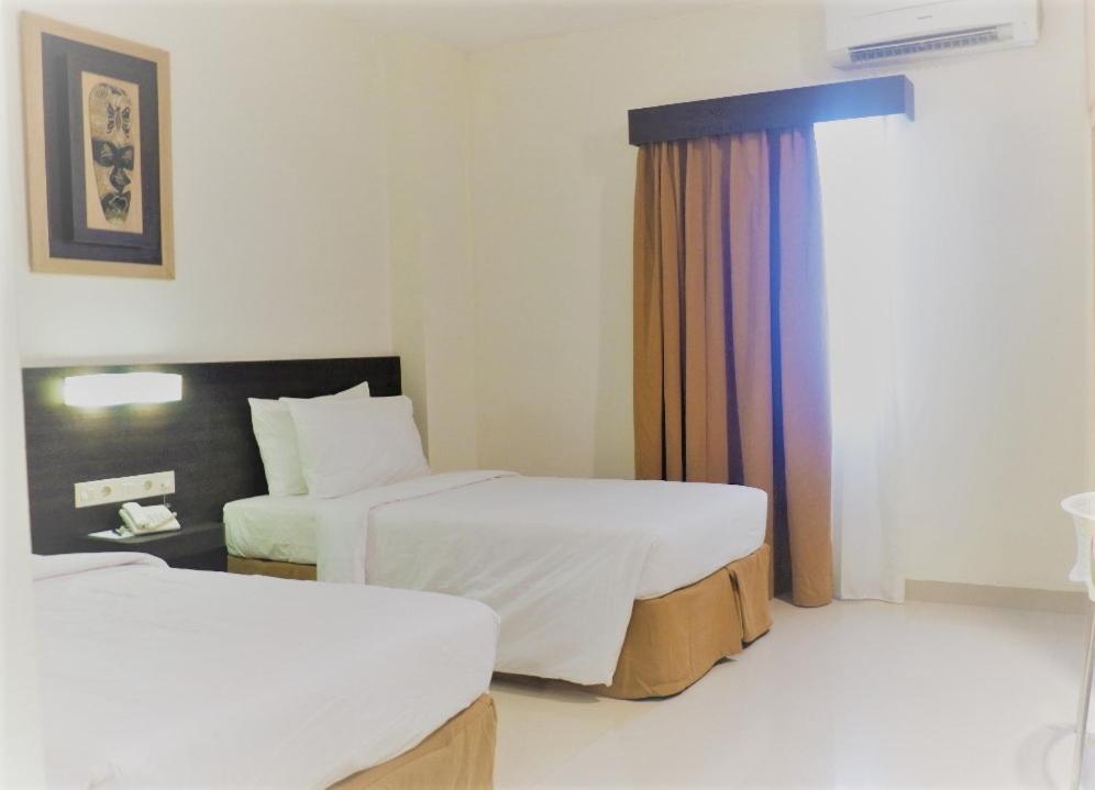 The Waigo Hotel 索龙 外观 照片